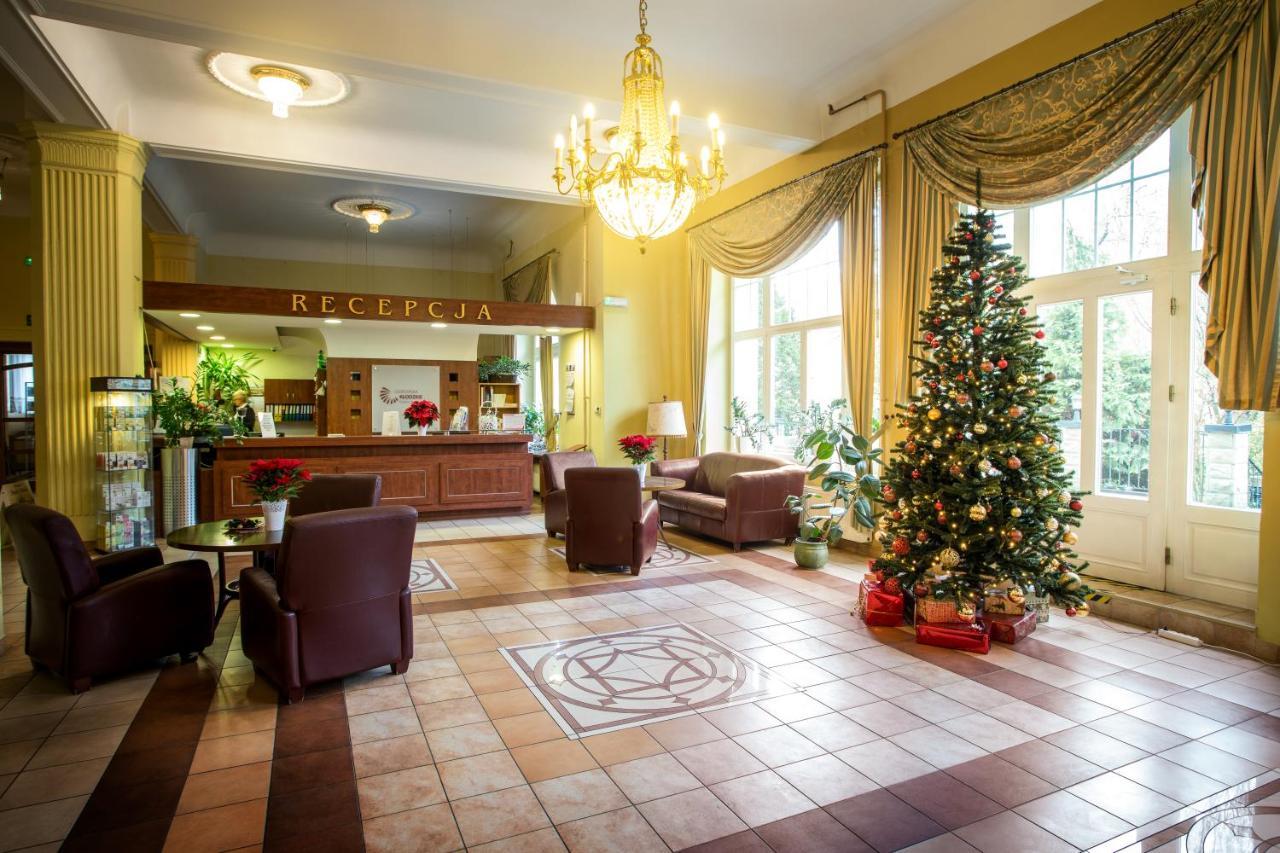 Hotel Polonia Kudowa-Zdrój Exterior foto